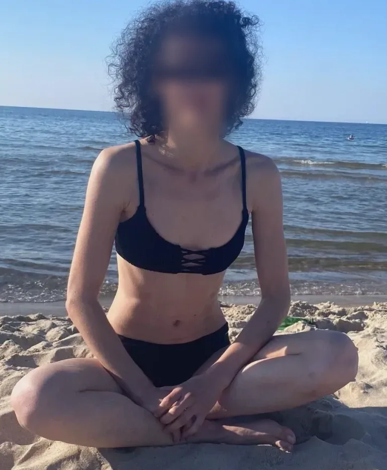 Carina, 26