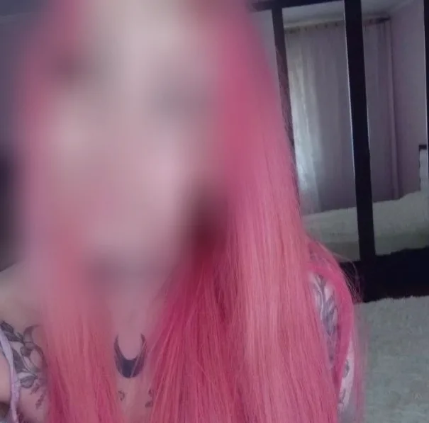 Celina, 37