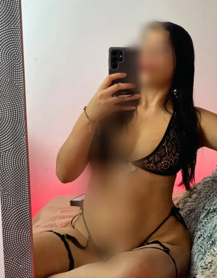 Kathleen, 25