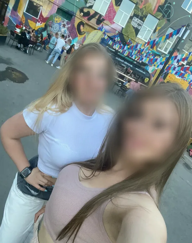 Lena, 30